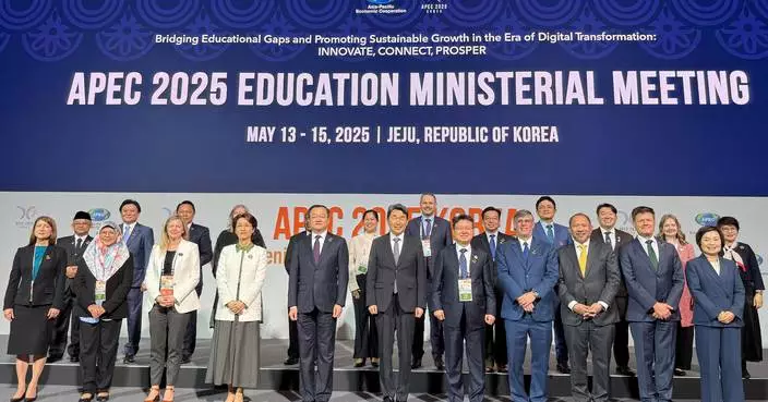 Hong Kong&#8217;s Education Chief Highlights Digital Transformation at APEC Education Ministerial Meeting in Korea
