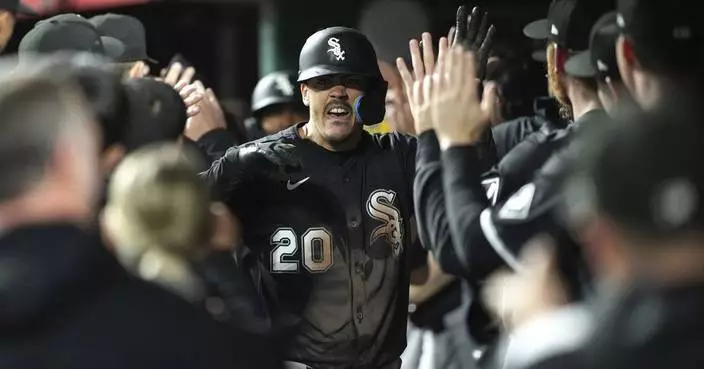 Miguel Vargas&#8217; 3-run homer in 10th sends White Sox to 5-1 win over Reds