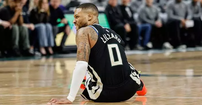 Bucks&#8217; Damian Lillard has surgery to repair his torn Achilles tendon