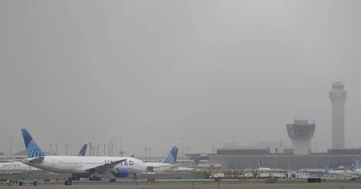 Air traffic controllers briefly lose radar access again at Newark airport