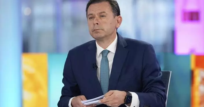 Portugal announces the expulsion of 18,000 foreigners ahead of a national election