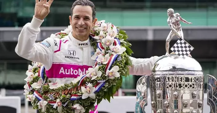Helio Castroneves chasing record-breaking Indy 500 victory at age 50