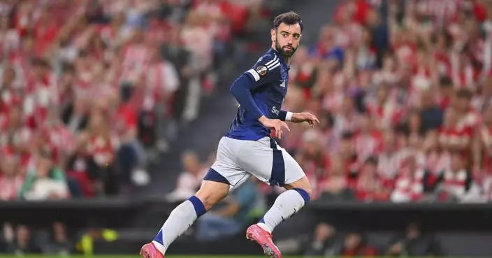 Man United and Tottenham take commanding leads in the Europa League semifinals