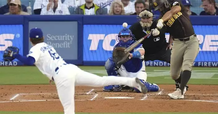 Bogaerts homers among 4 hits as Padres beat Dodgers 5-3 to avoid four-game sweep