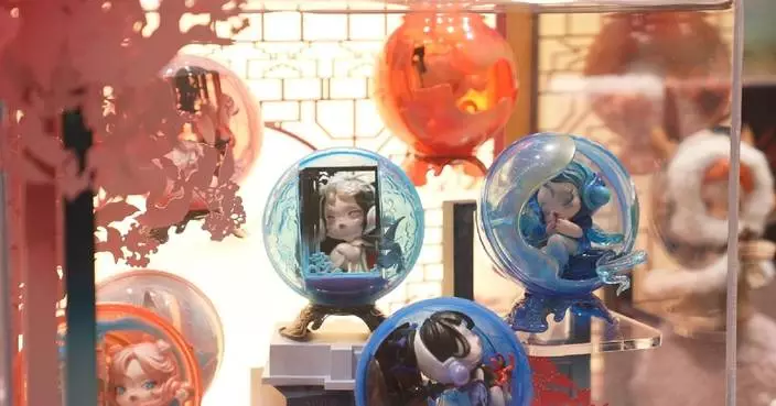 Chinese designer toy manufacturers bring collectibles trend to overseas markets