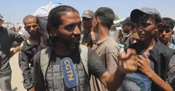 Chaos erupts in Gaza as desperate Palestinians rush into US-backed aid center
