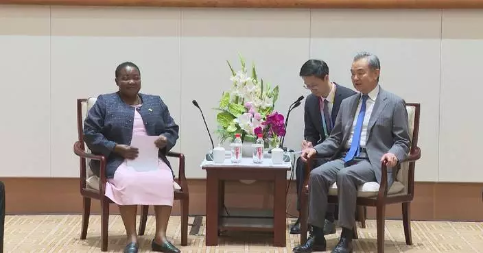 Ugandan prime minister meets with Chinese foreign minister
