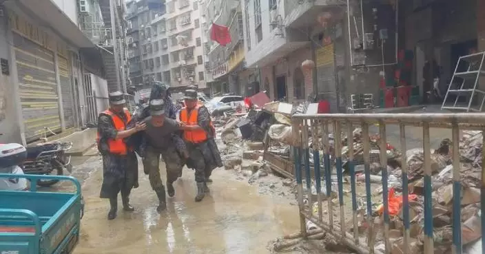Thousands evacuated as floods hit southwest China county