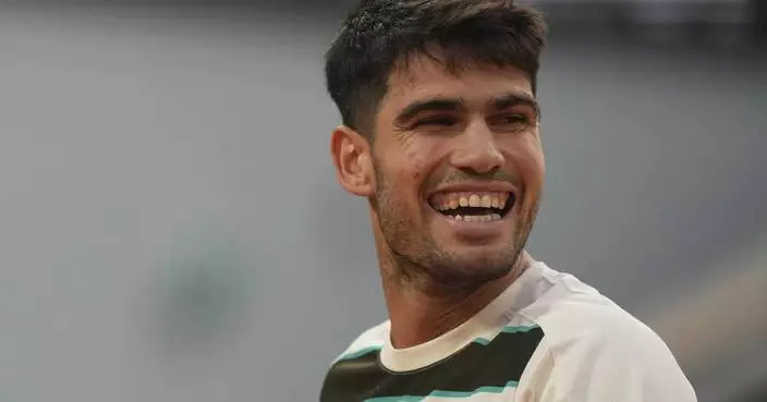 French Open: Carlos Alcaraz beats a hurting Tommy Paul 6-0, 6-1, 6-4 to return to the semifinals
