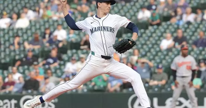 Mariners right-hander George Kirby takes line drive to face, exits game