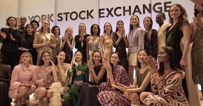 TGE Pioneers an Iconic Fashion Show at the New York Stock Exchange&#8217;s Trading Floor