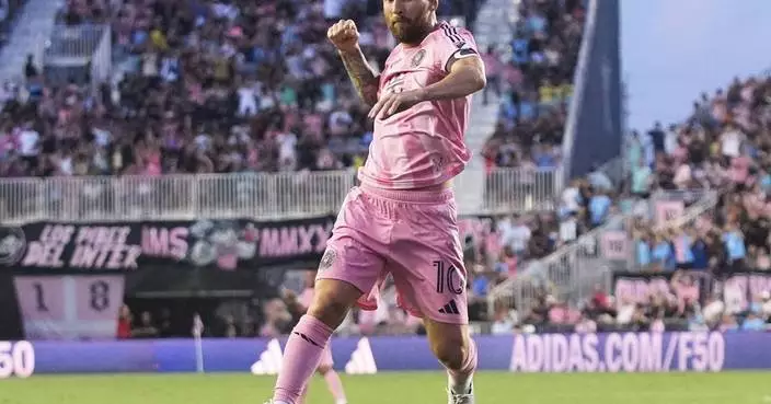 Messi has 5th straight multi-goal game as Miami snaps Nashville&#8217;s unbeaten streak with 2-1 win