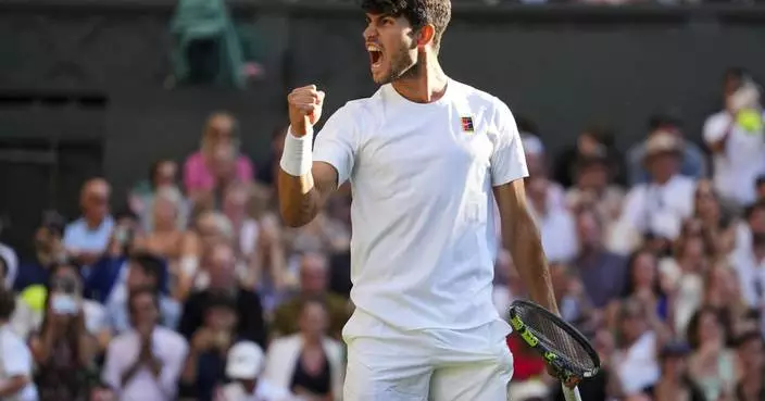 Two-time defending champion Carlos Alcaraz beats Taylor Fritz to return to the Wimbledon final