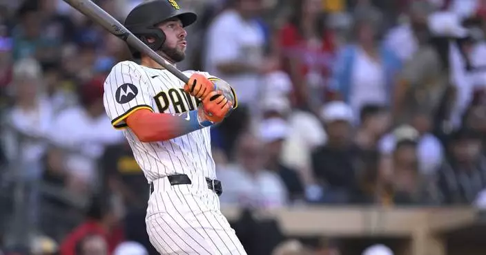 Merrill&#8217;s 2 homers off Wheeler help the Padres beat the Phillies 5-4
