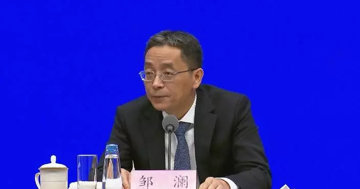 China doesn&#8217;t seek international competitiveness by yuan depreciation: central bank