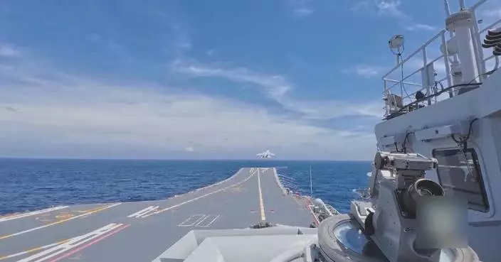 PLA Nany's aircraft carrier Shandong drives away foreign aircraft with fighter jets in recent training operation