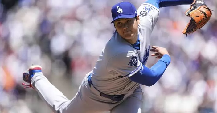 Shohei Ohtani pitches 3 scoreless innings against the Giants