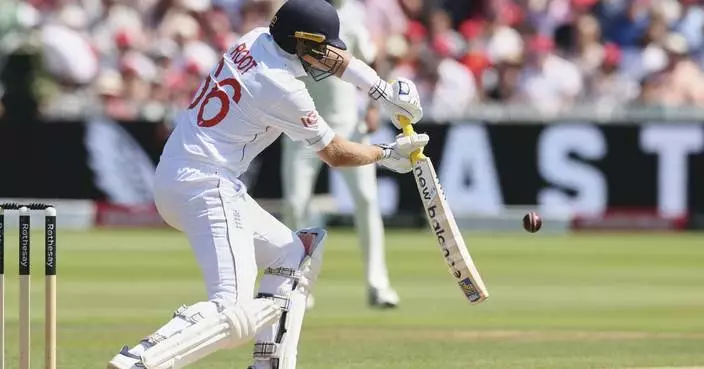 Joe Root sets a record in test cricket and it&#8217;s nothing to do with his batting