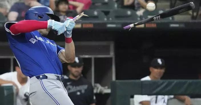 Bassitt pitches 6 innings and Blue Jays beat White Sox 6-1 in rain-shortened game
