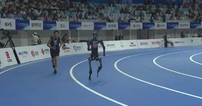 42 robots compete in 1,500m race at 2025 World Humanoid Robot Games