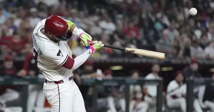 Carroll and Gurriel drive in 2 runs each, Diamondbacks beat Padres 6-2