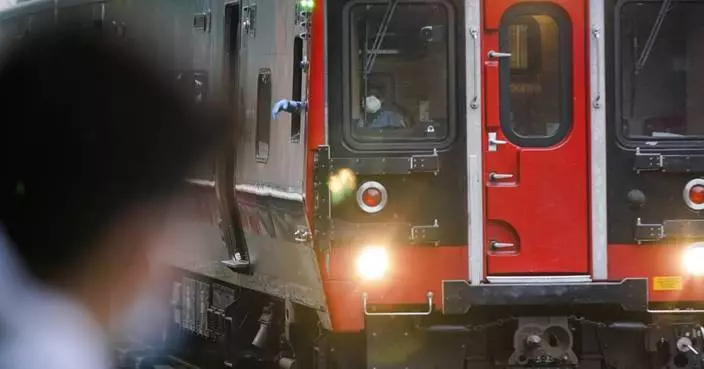 Onetime writer for FX’s ‘The Bear’ taken off NYC train in handcuffs