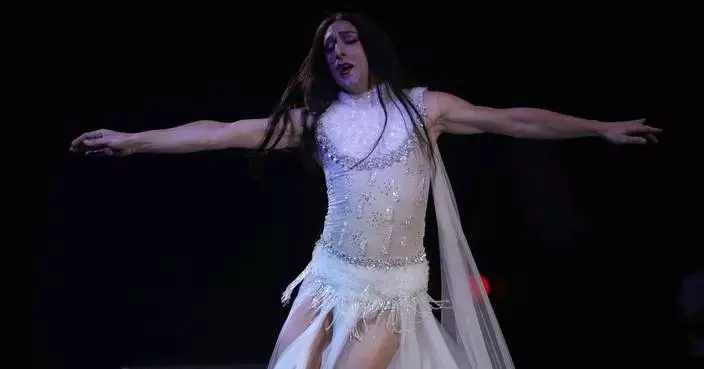 A Lebanese dancer defies extremist threats and social norms with his sold-out performances
