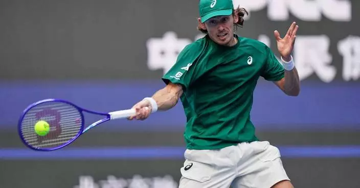Alex de Minaur advances to third round at the Shanghai Masters, Andrey Rublev out