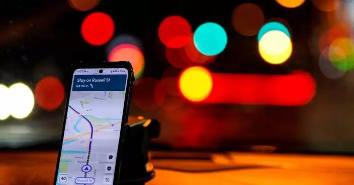 Newsom signs bill giving 800,000 Uber and Lyft drivers in California the right to unionize