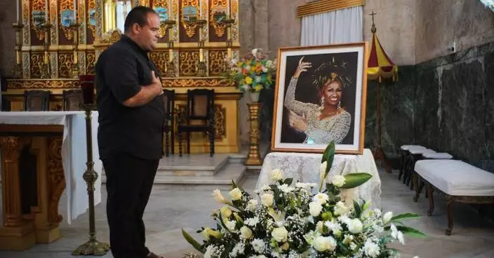 Mass to honor salsa singer Celia Cruz draws hundreds in Cuba after authorities shut down performance