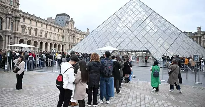 Finding the jewels and the brazen thieves in the Louvre heist is now a race against time