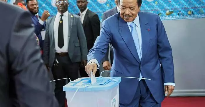 Cameroon&#8217;s 92-year-old president Paul Biya sworn in again as opposition cries foul