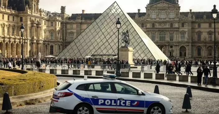 Paris prosecutor says arrested man is thought to be 4th member of Louvre heist gang