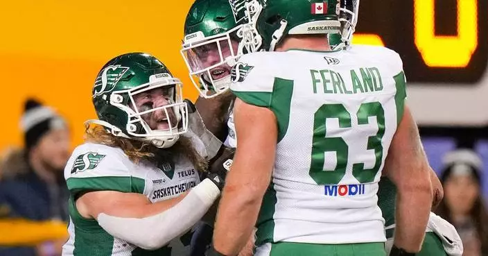 Roughriders force late fumble at goal line, beat Alouettes 25-17 for 5th Grey Cup title
