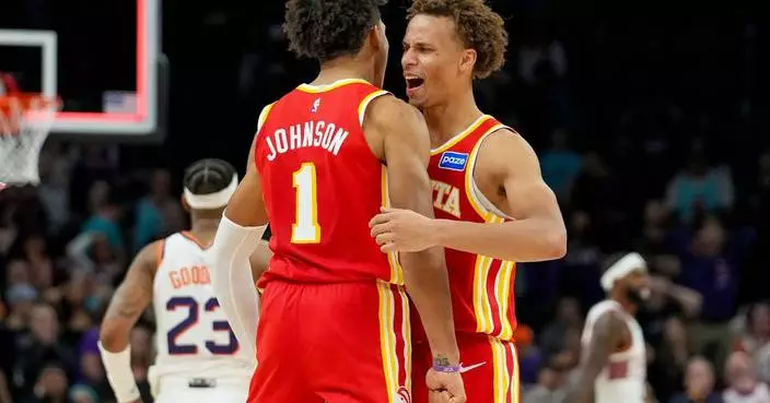 Hawks rally from 22 down in 4th quarter, beat Suns 124-122 for 5th straight win