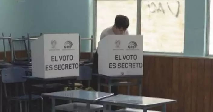 Ecuadorians reject foreign military bases in referendum