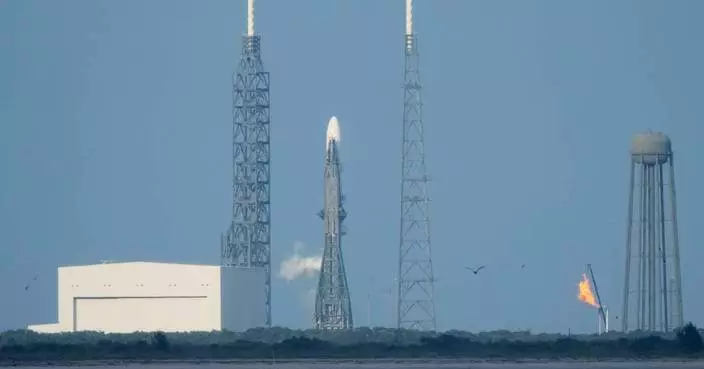 Solar storms delay the launch of Blue Origin&#8217;s big new rocket with Mars orbiters for NASA