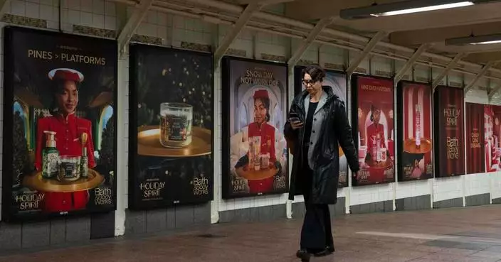 Why does this NYC subway station smell ‘Christmassy’? It’s an ad