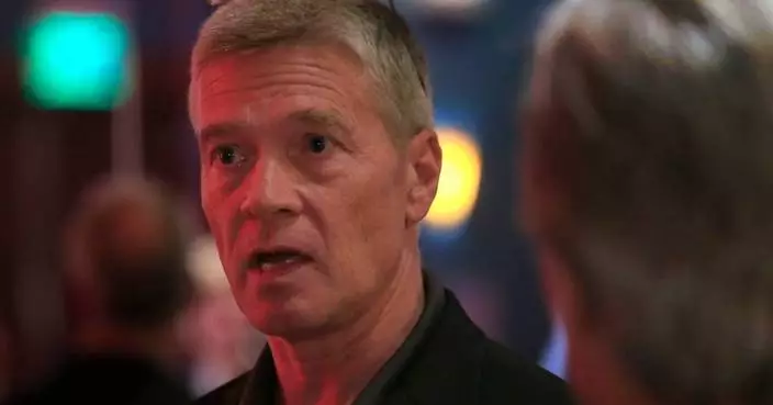 Indiana lawmaker who opposed Trump&#8217;s redistricting push is victim of a swatting