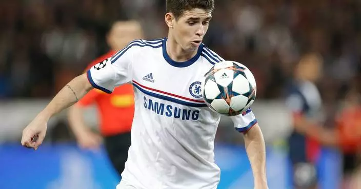 Former Chelsea player Oscar discharged from hospital after heart scare