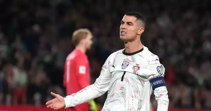 Cristiano Ronaldo scores from a bicycle kick for Al-Nassr in Saudi league