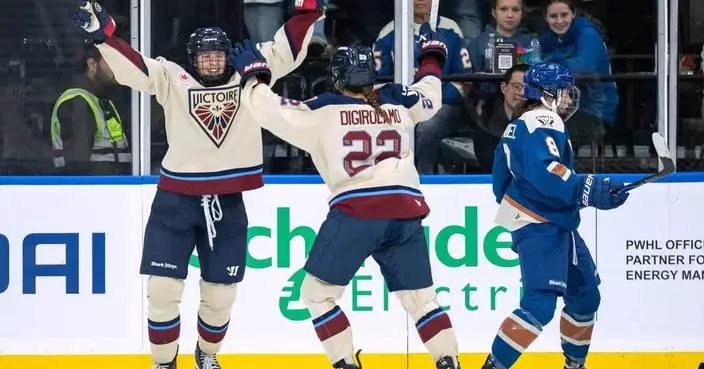 Dara Greig scores 1st PWHL goal to help Victoire beat Goldeneyes 4-2