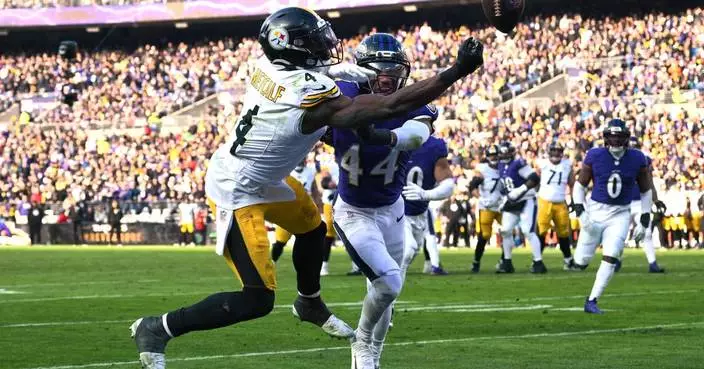 Steelers WR DK Metcalf expected to play vs. Dolphins after going to the hospital for abdominal issue