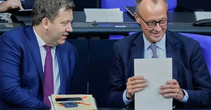 German parliament approves pension package after a rebellion in Merz&#8217;s party