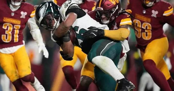 3 players are ejected after a brawl late in the Eagles' game against the Commanders