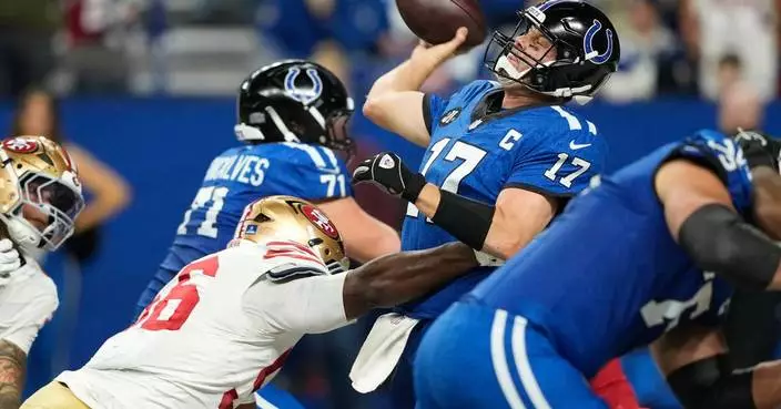 Colts' late-season collapse puts them on cusp of missing playoffs