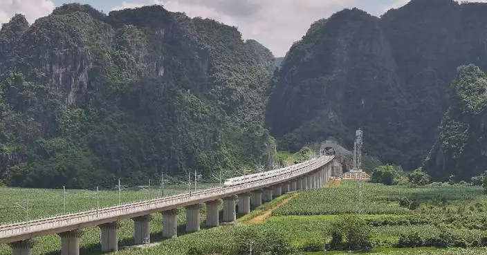 China expands regional connectivity with new rail link to Vietnam border city