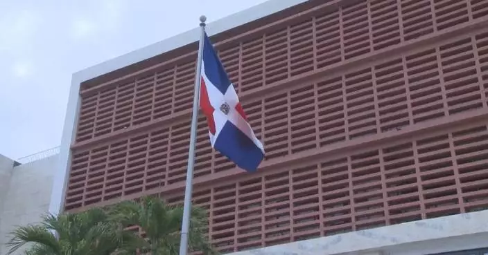 U.S. deploys missile destroyer near Latin America