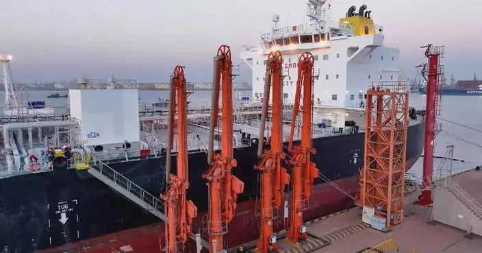 China's exports up 6.2 percent in first 11 months