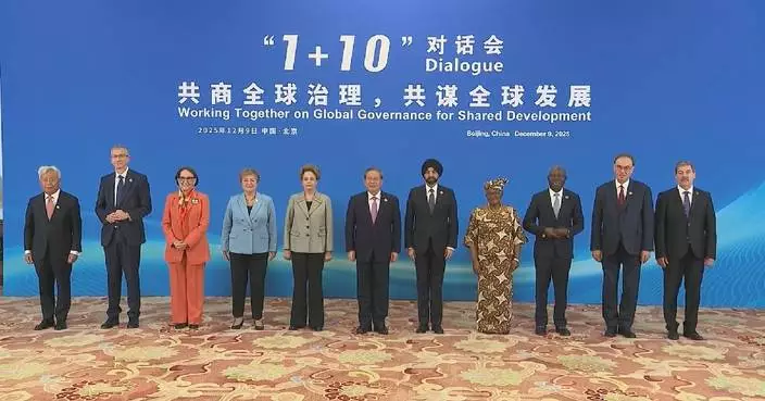 Chinese premier calls for greater mutual opening up among markets